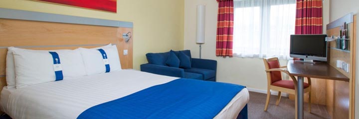 A family bedroom at the Holiday Inn Express Edinburgh Royal Mile