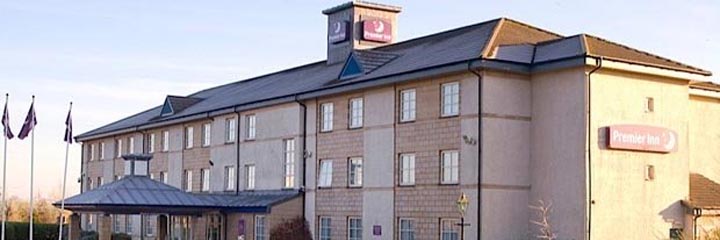 An exterior view of the Premier Inn Livingston, Bathgate hotel