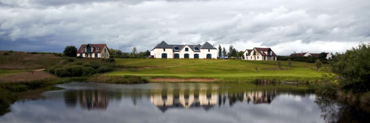 Drumoig golf course, looking across one of the water features towards the Drumoig Hotel