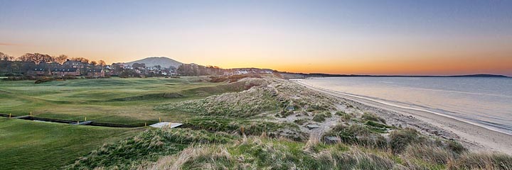 The 2nd hole at Lundin Golf Club, alongside the Firth of Forth