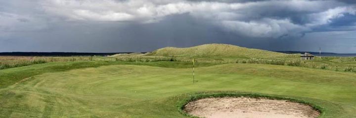 A brooding sky over the links of Wick Golf Club