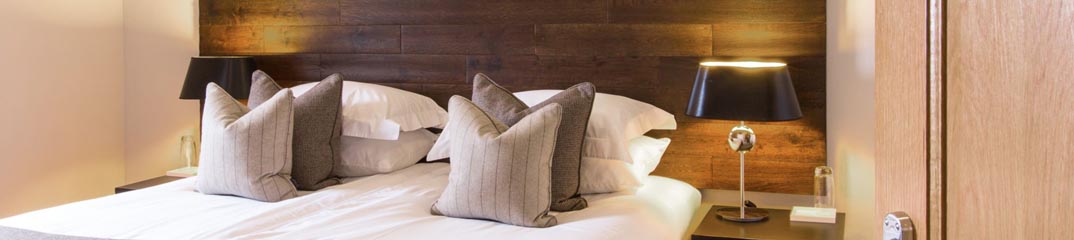 A kingsize bedroom at Aikenshill House bed and breakfast in Aberdeenshire